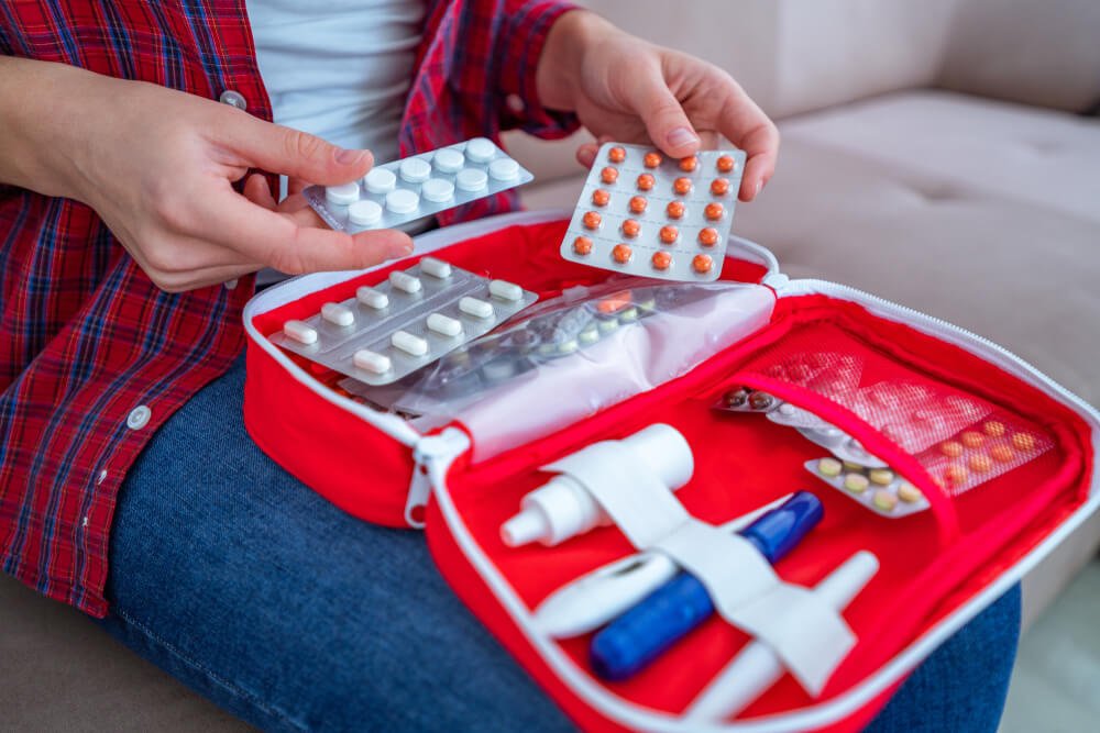 Reseapotek – den maximalt praktiska guiden för resor, barn, flyg och oväntade magproblem