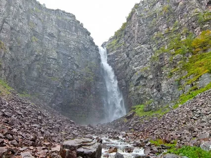 Njupeskär – guide till Sveriges högsta vattenfall i Fulufjällets nationalpark